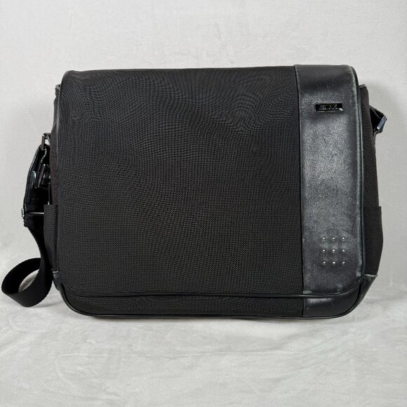TUMI Spirit of Imagination Messenger Bag Nylon Leather Laptop Organizer 23671D